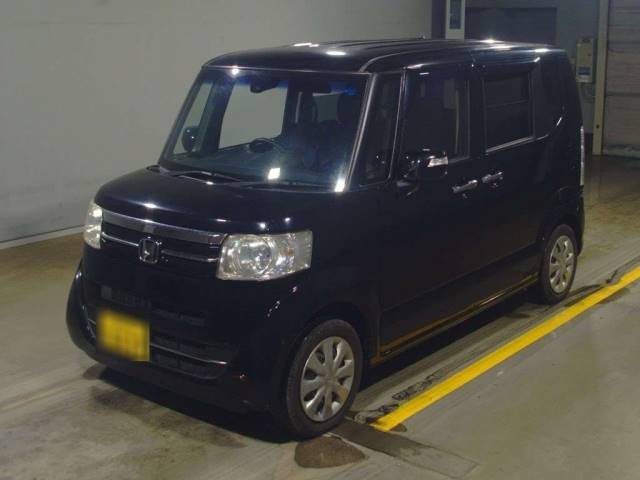 3181 HONDA N BOX JF1 2015 г. (TAA Yokohama)